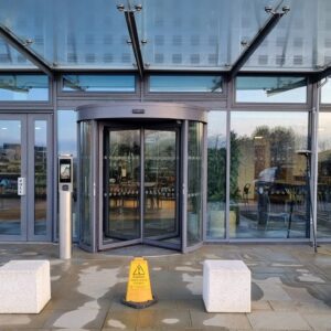 commercial-window-cleaners commercial-window-cleaners