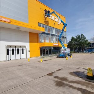 commercial-window-cleaning-devon commercial-window-cleaning-devon